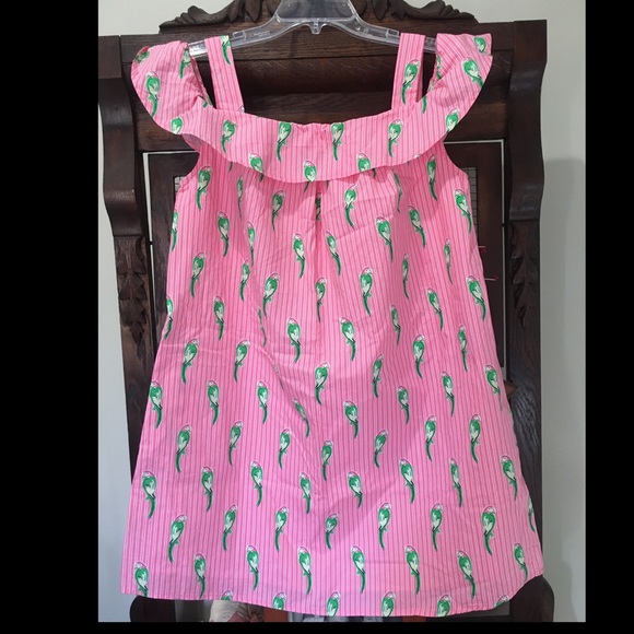 🦜Crown & Ivy pink parrot dress with button detail - Picture 1 of 7
